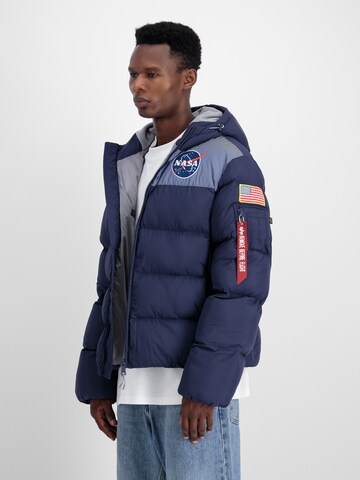 Veste mi-saison 'HP Nasa' ALPHA INDUSTRIES en bleu : devant
