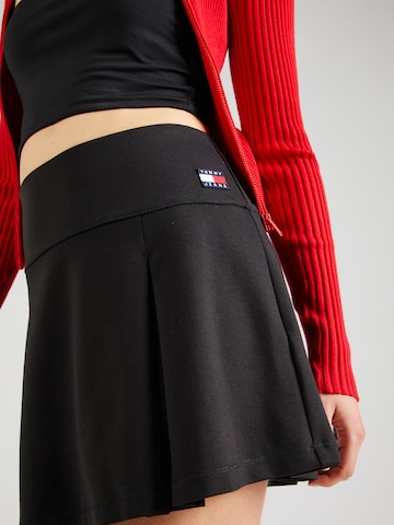 Tommy Jeans Sukně – černá