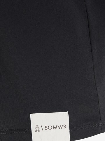 SOMWR Shirt 'VACANT TEE' in Black
