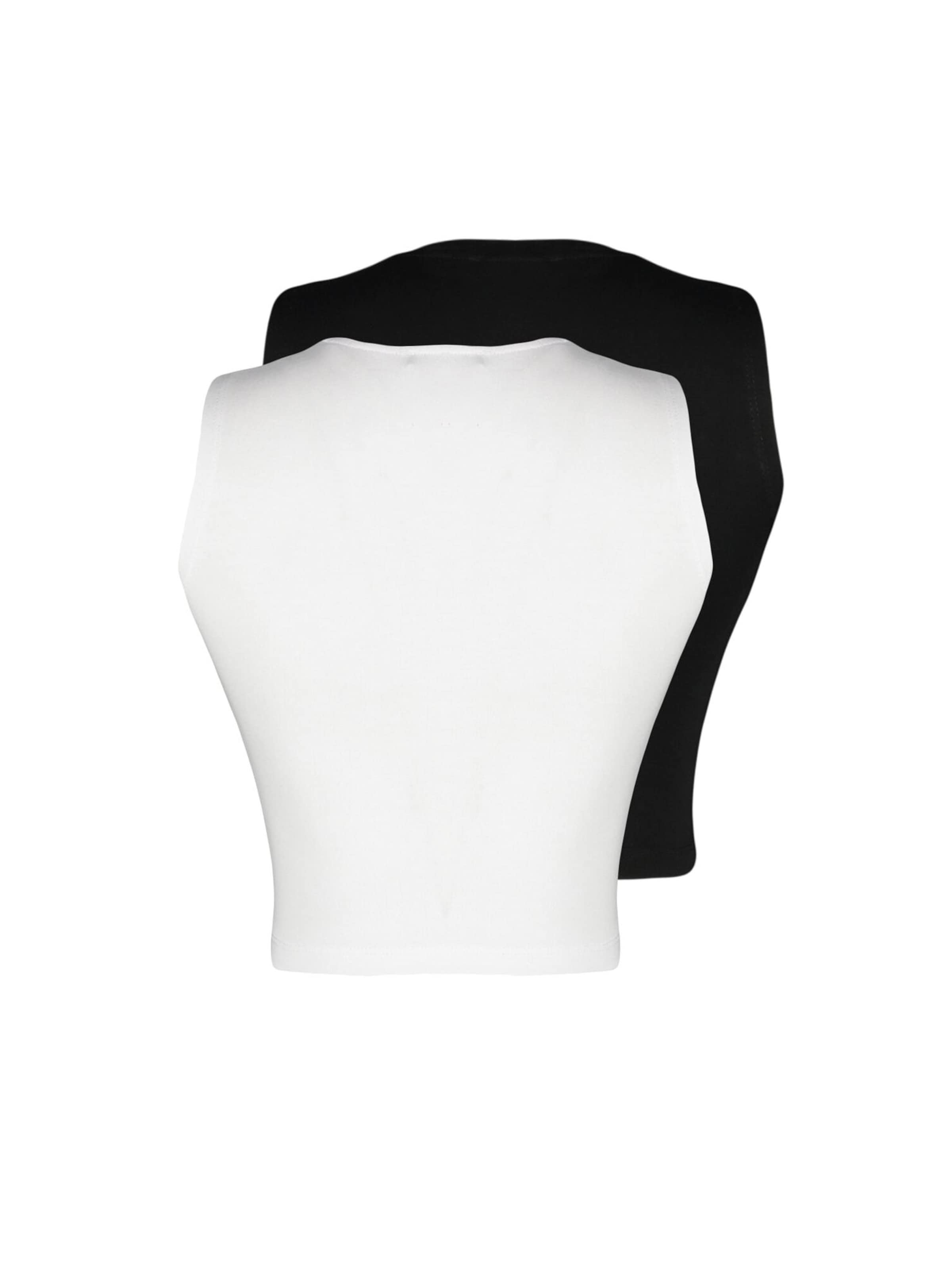 Trendyol Top in Black