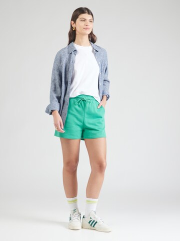 PIECES Regular Broek 'PCCHILLI' in Groen