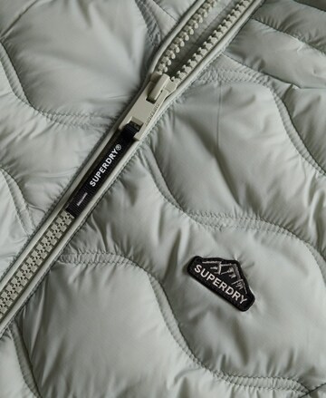 Veste mi-saison 'Fuji' Superdry en gris