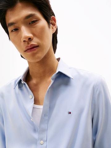 Regular fit Camicia di TOMMY HILFIGER in blu