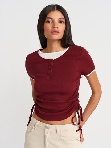 Dilvin Shirt in Red: front