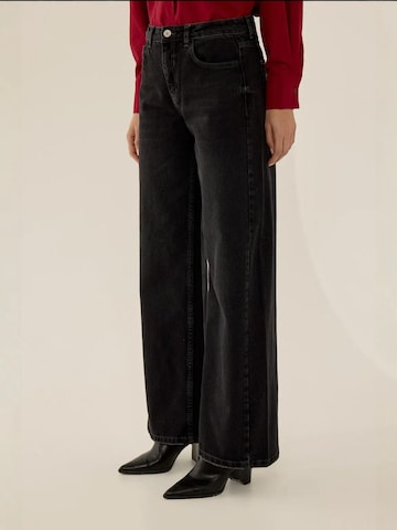 Hiccup Wide Leg Jeans in Schwarz