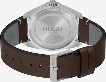 HUGO Red Analog klokke 'Adventure' i brun