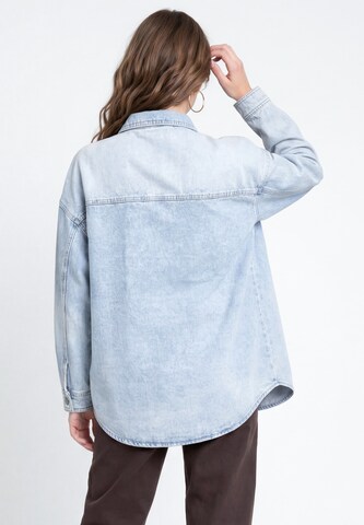 MYMO - Blusa en azul