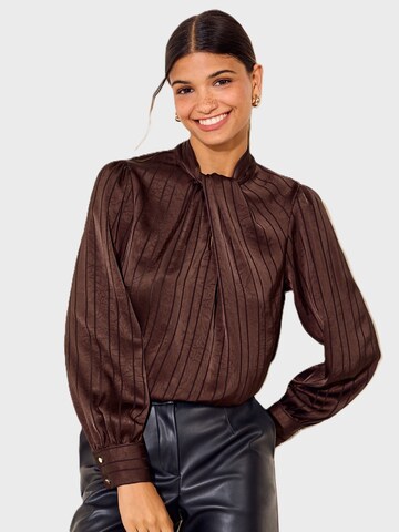 Camicia da donna di Friends Like These in marrone: frontale