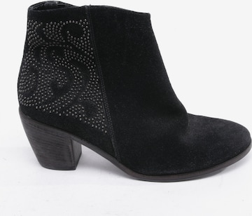 Kennel & Schmenger Dress Boots in 38 in Black: front