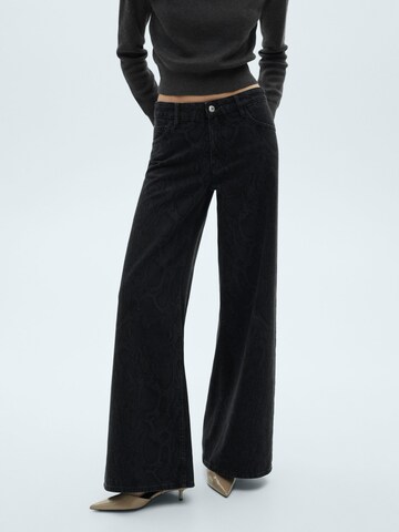 MANGO Wide leg Jeans in Black: front