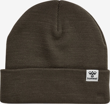 Hummel Sports beanie in Brown: front