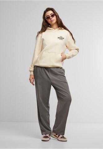 Miss Tee Sweatshirt 'The Brunch Club' in Beige