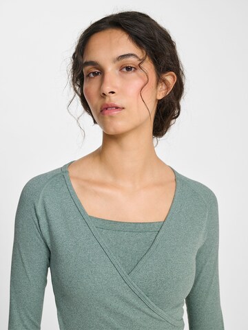 T-shirt fonctionnel Hummel en vert