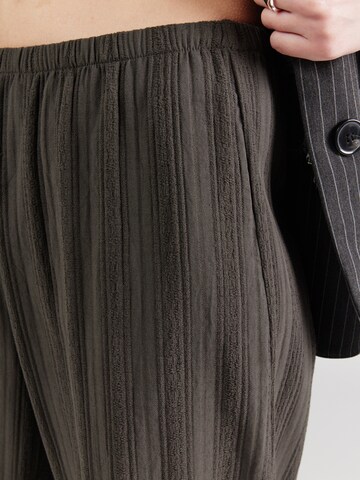 WEEKDAY Широкий Штаны в Серый