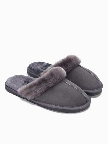 Island Boot Loafer 'EMESTA' värissä harmaa