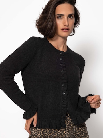 SASSYCLASSY Strickjacke‌ in Schwarz