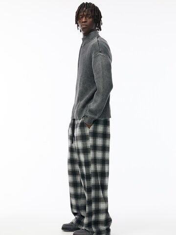 Pull&Bear Loosefit Hose in Grau