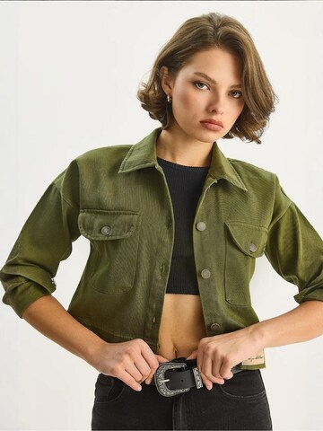 Bianco Lucci - Casaco meia-estação em verde