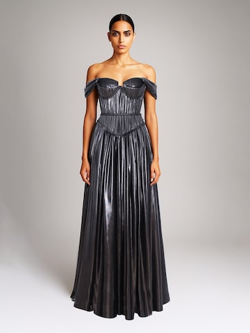 Rochie de seară 'Queen' de la acob a porter pe negru: față