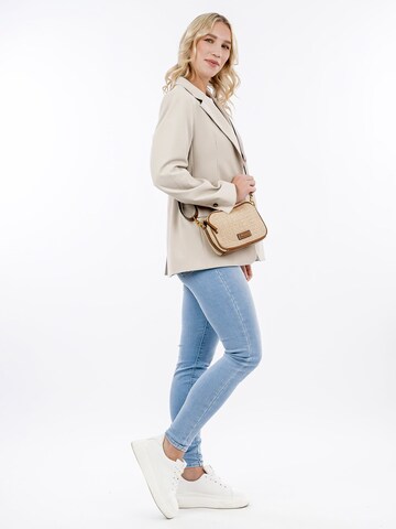 Tamaris Umhängetasche 'Fernanda' in Beige