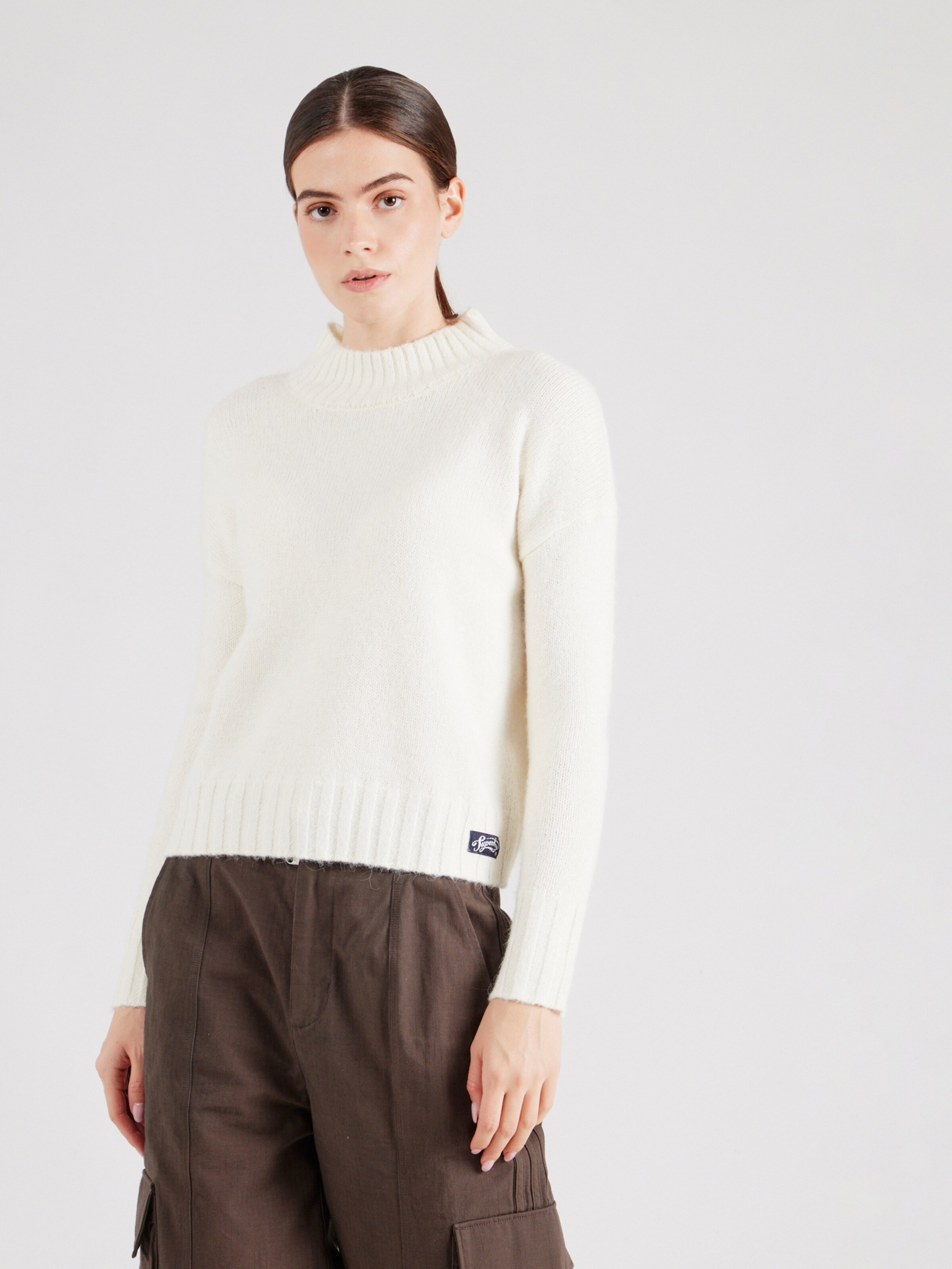 Superdry Trui ESSENTIAL in Wit ABOUT YOU