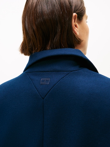 Tommy Hilfiger Curve Демисезонное пальто в Синий