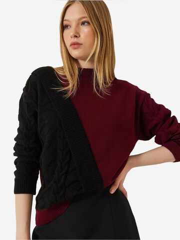 Bianco Lucci Sweater in Red