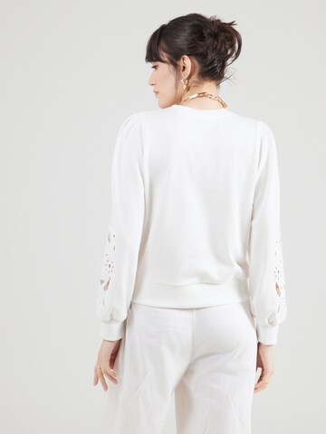 Hailys Sweatshirt 'Lo44vera' in White