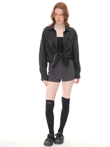 yoligex Kurtka przejściowa 'Breathable Ramie Lyocell Loose Shirt' w kolorze czarny