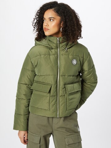 ABOUT YOU x INNA Zimska jakna 'Malin' | zelena barva: sprednja stran