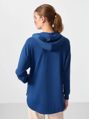 Sweat-shirt Tommy Life en bleu