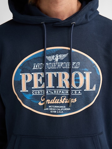 Petrol Industries Sweatshirt i blå