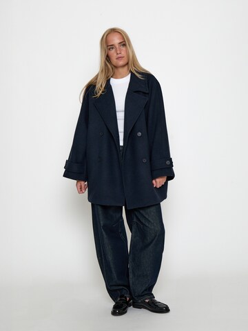 minus Mantel 'Colette' in Blau