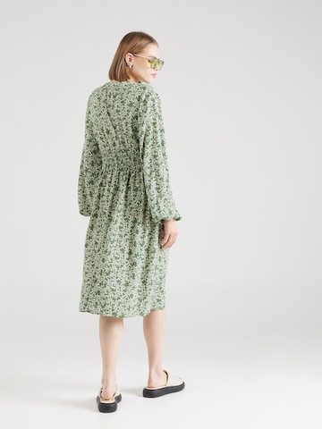 Robe 'Cora' ABOUT YOU en vert