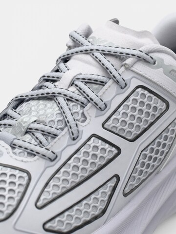 HOKA Σνίκερ χαμηλό 'CLIFTON ONE9' σε λευκό