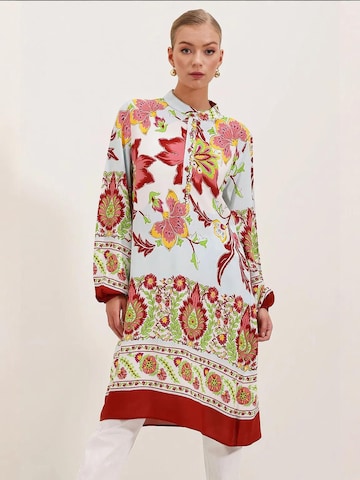 Bigdart - Vestidos camiseiros em vermelho: frente