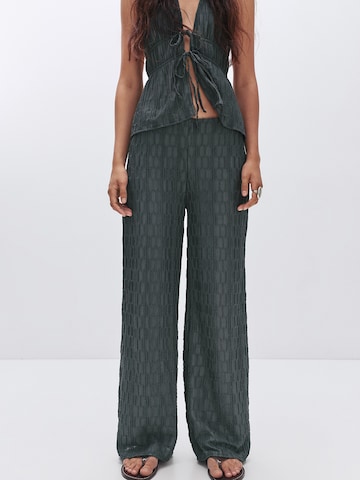 Wide leg Pantaloni de la Pull&Bear pe gri: față
