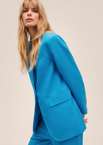 Blazer 'Adela' di MANGO in blu