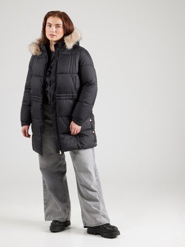 Vero Moda Curve Зимнее пальто 'VMCPINAR' в Черный