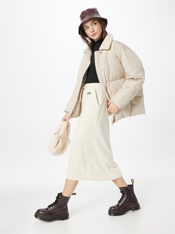 GAP Rok 'JAPAN' in Beige