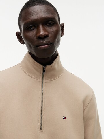 TOMMY HILFIGER Sweatshirt 'Essential' in Beige