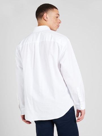 GAP - Ajuste regular Camisa en blanco