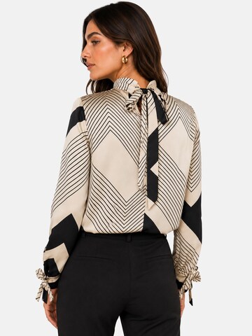 REGINA FASHION Bluzka 'Blouse with Standing collar print' w kolorze beżowy