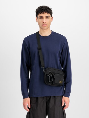 ALPHA INDUSTRIES Olkalaukku värissä musta: etupuoli