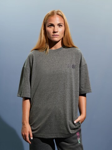 FCBM Shirt 'Ian' in Grey: front