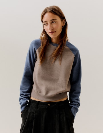 Bershka Tröja i brun: framsida