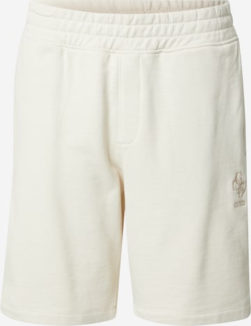 GUESS - Pantalón 'CLOVIS' en beige: frente
