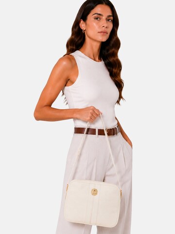Borsa a spalla 'Lisbet 3' di Laura Biagiotti in beige: frontale