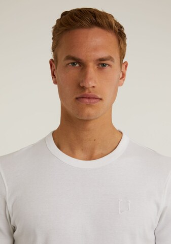CHASIN' Shirt in Wit