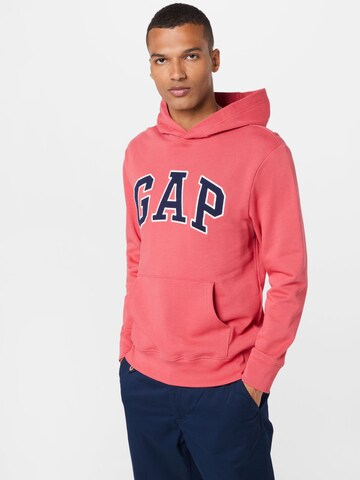 GAP Regular fit Μπλούζα φούτερ σε κόκκινο: μπροστά